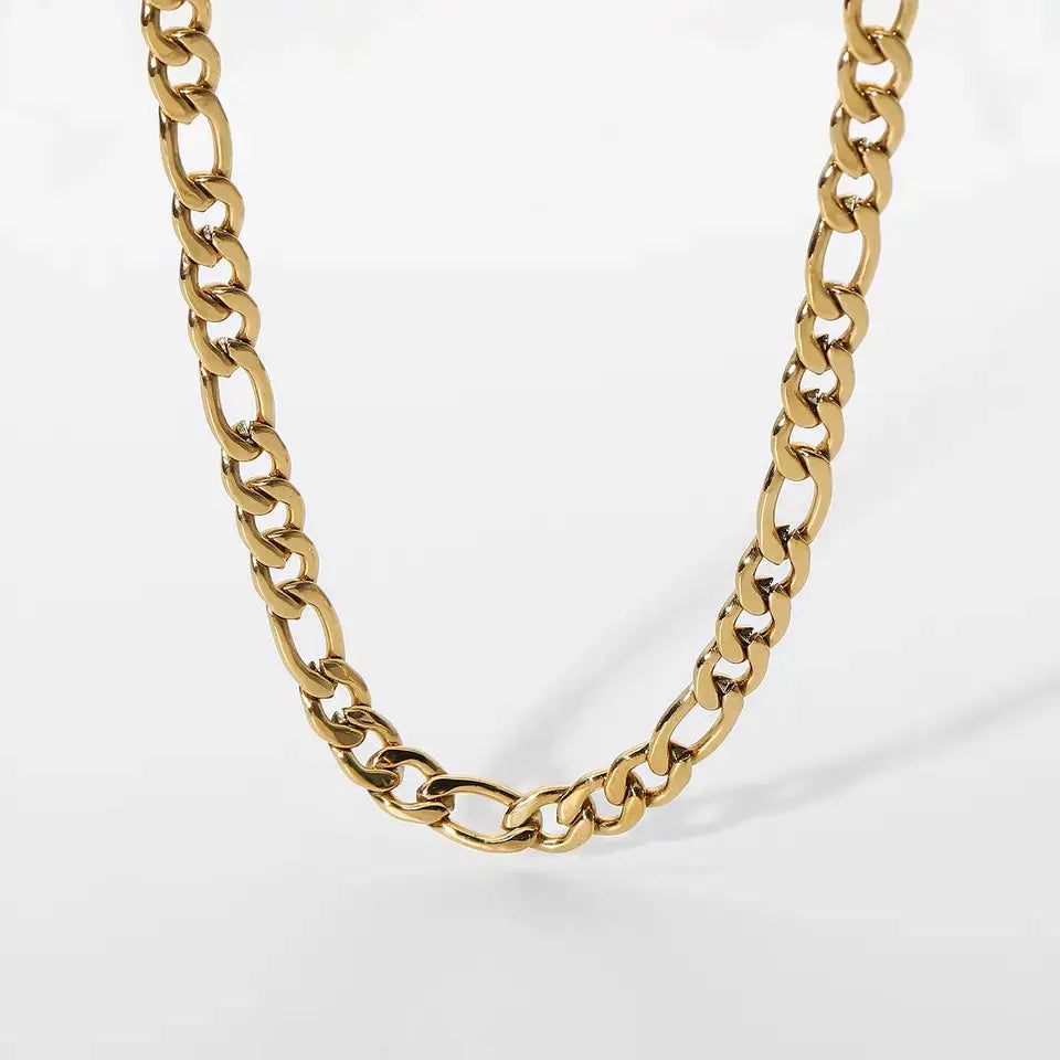 CLYDE 18K Gold Figaro Necklace - The Halter Corner